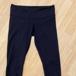 Lululemon reversible cropped leggings